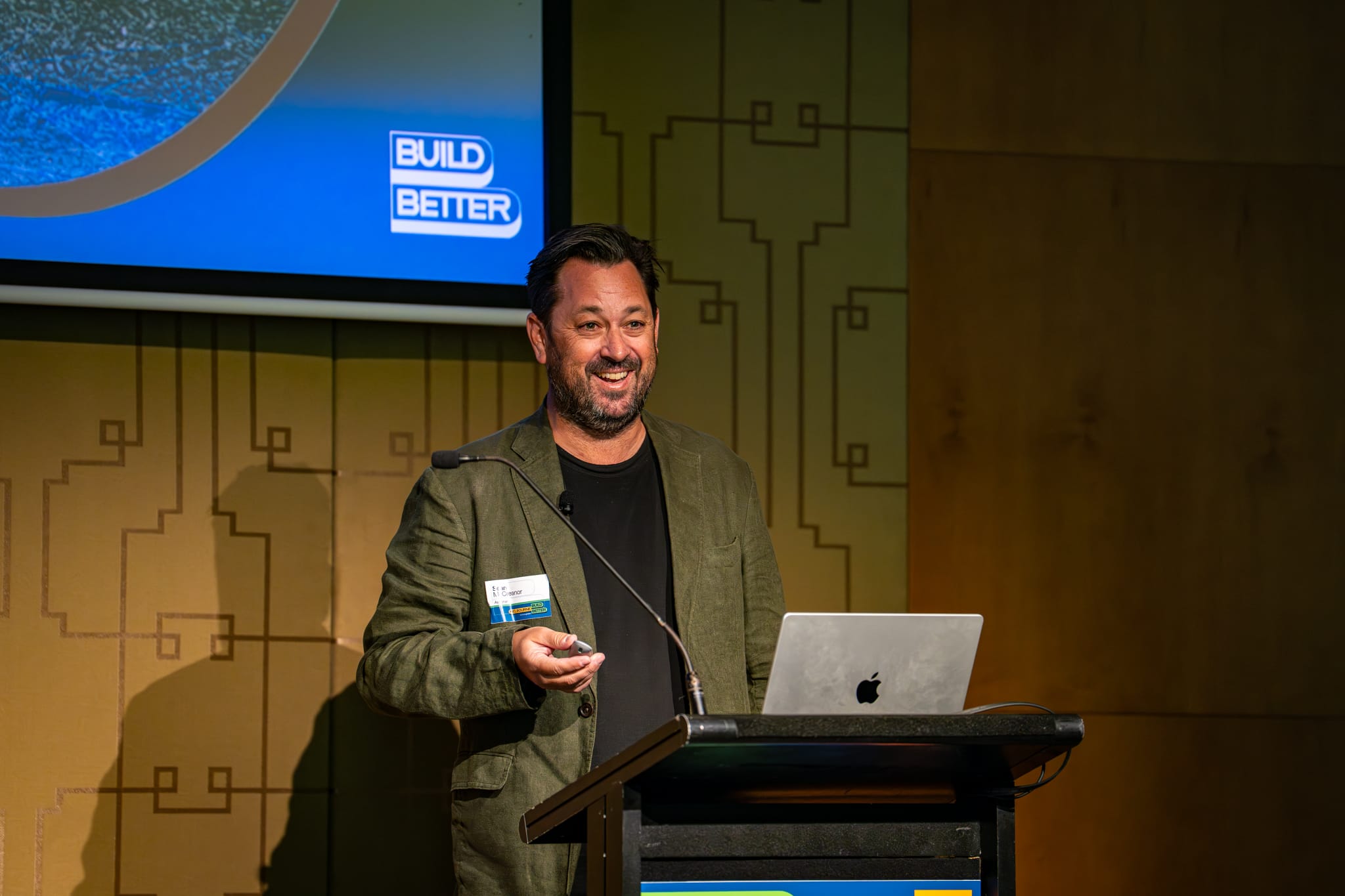 Assignar CEO Sean McCreanor presenting on AI for construction finance at the Build Better Melbourne event.